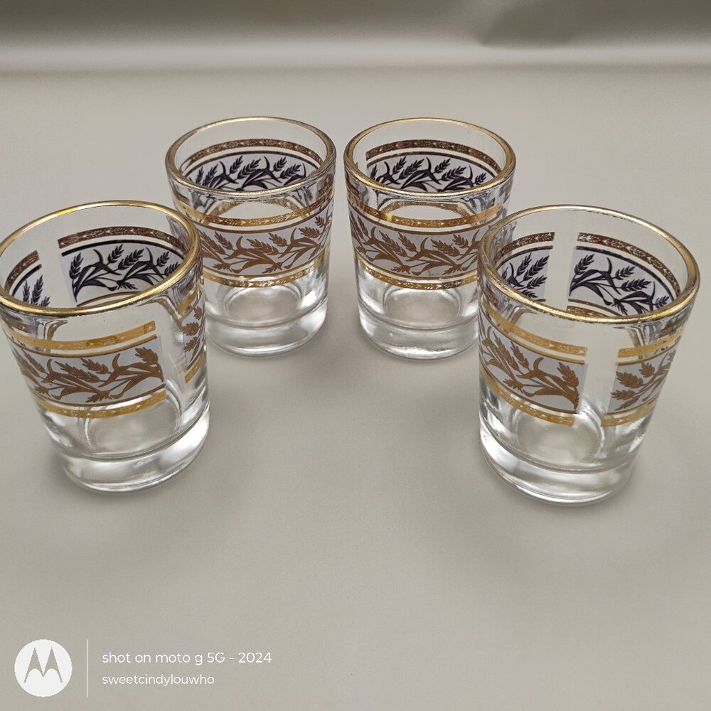 set of 4 shot glasses / aperitifs Jeannette glassware Golden Harvest Pattern vtg
